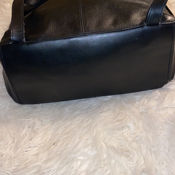 KELSI DAGGER GENUINE LEATHER BROOKLYN NORTHSIX BACKPACK - Picture 4 of 6